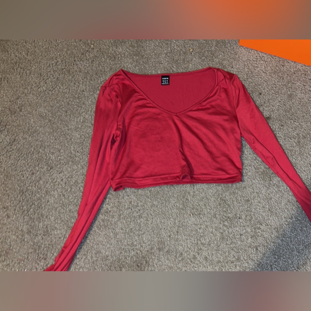 red xs crop top